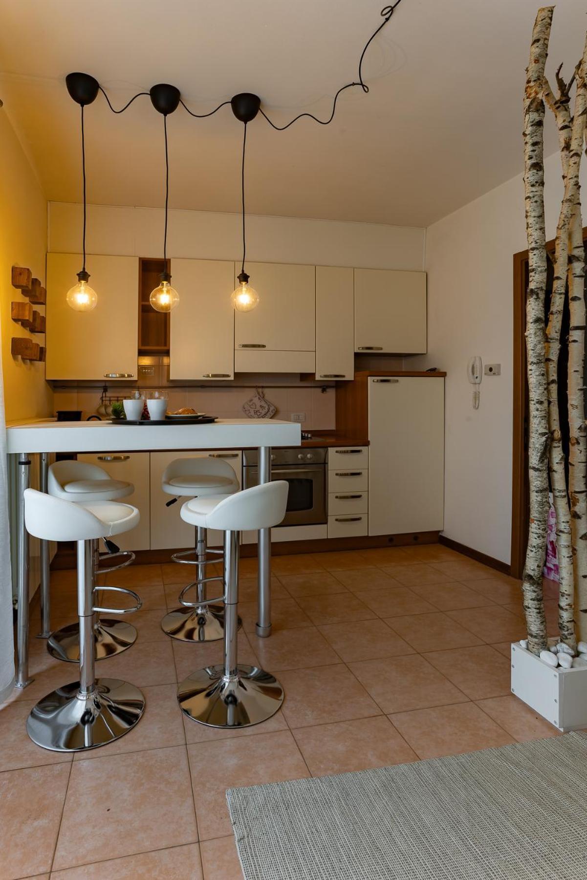 Ferienwohnung Casa Paris Sale Marasino Exterior foto